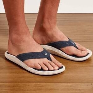 OluKai‎ Ulele Blue Depth Water Ready Enhanced Traction Flip Flop Sandals Sz 11